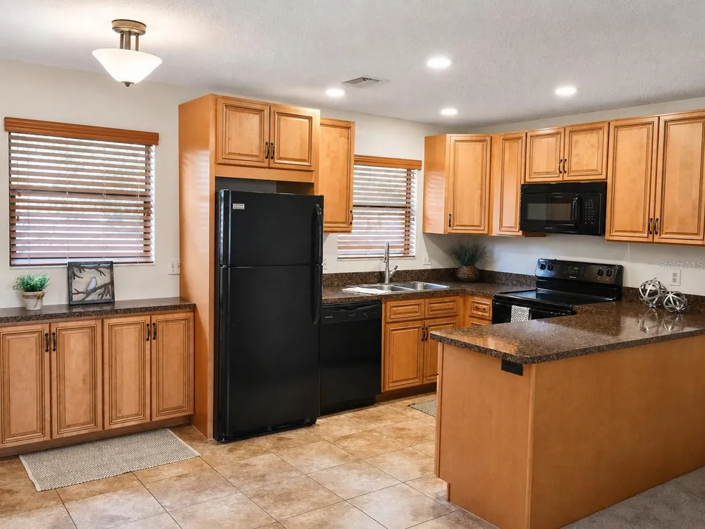 4933 91ST AVENUE #39 Pinellas Park, FL 33782