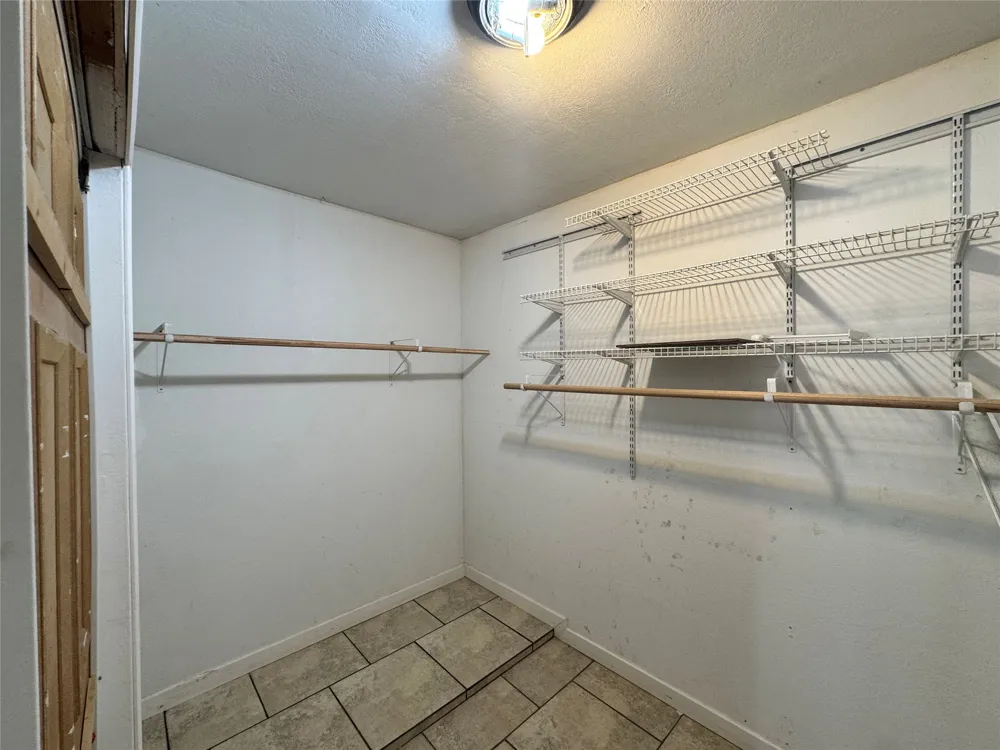 6904 Clover Leaf Drive Brownwood, TX 76801