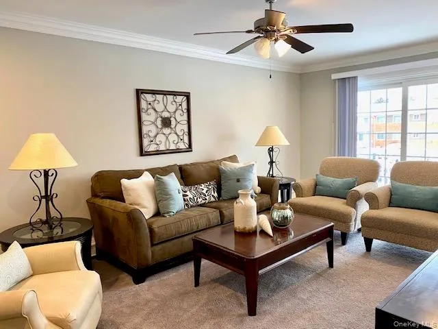 9 Williams Boulevard #6-1B Lake Grove, NY 11755