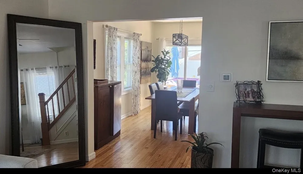 548 E Broadway Long Beach, NY 11561