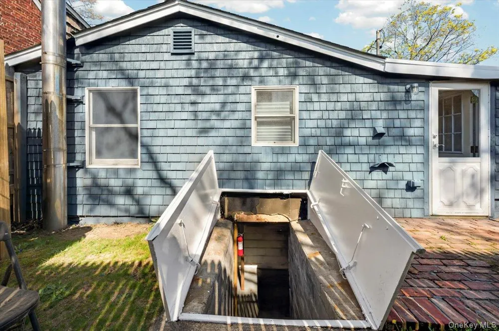 56 Lake Shore Drive Patchogue, NY 11772