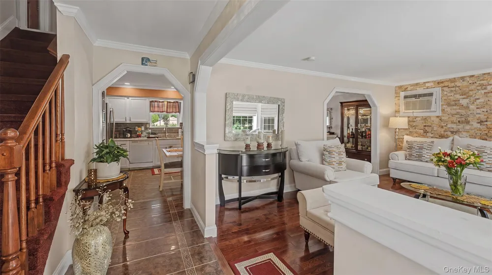 357 Avondale Drive Shirley, NY 11967