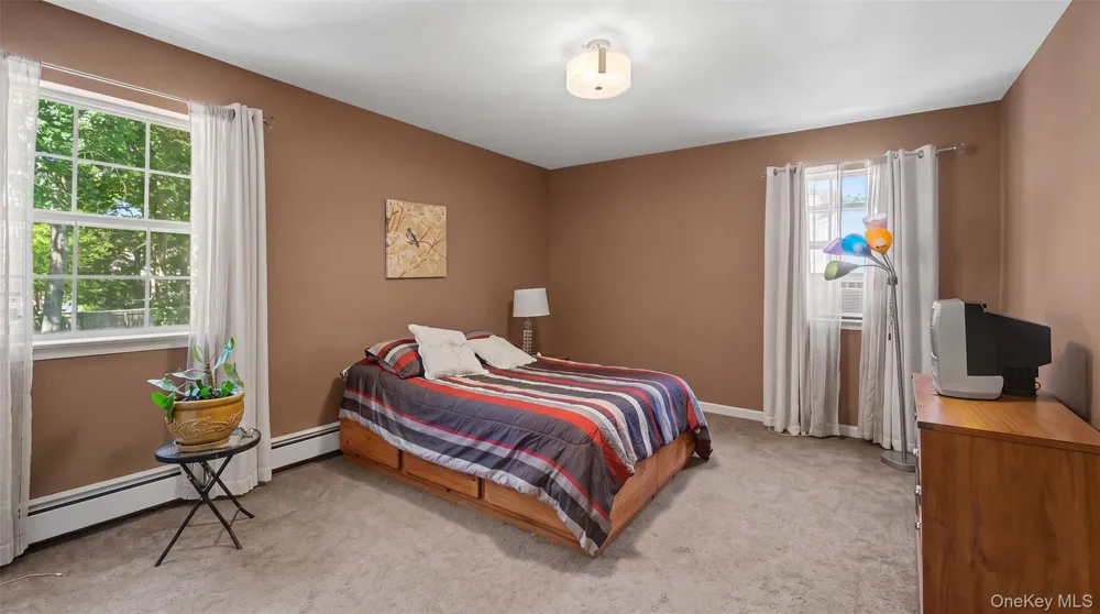 357 Avondale Drive Shirley, NY 11967