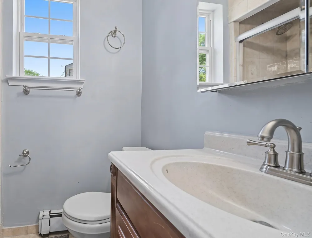 357 Avondale Drive Shirley, NY 11967