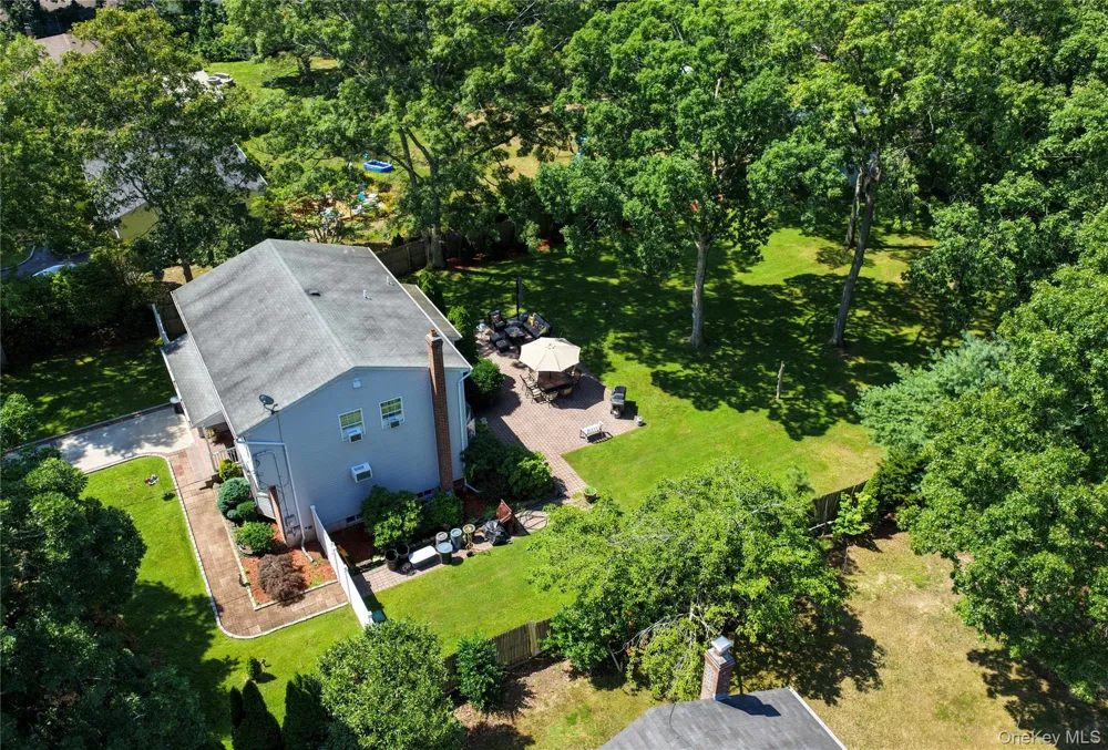 357 Avondale Drive Shirley, NY 11967