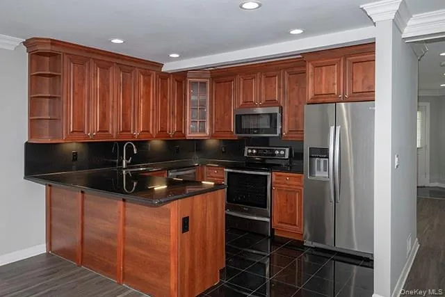 5000 Townhouse Drive #4303 Coram, NY 11727