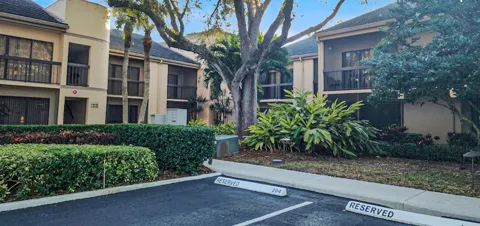 9460 MEADOWOOD DRIVE #203