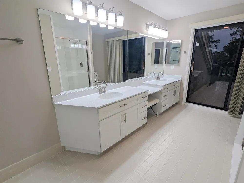 9460 MEADOWOOD DRIVE #203 Fort Pierce, FL 34951