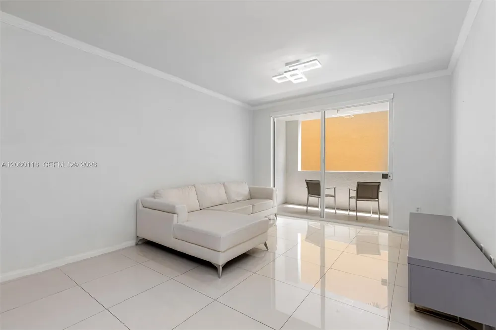 17150 Bay Rd #2320 Sunny Isles Beach, FL 33160