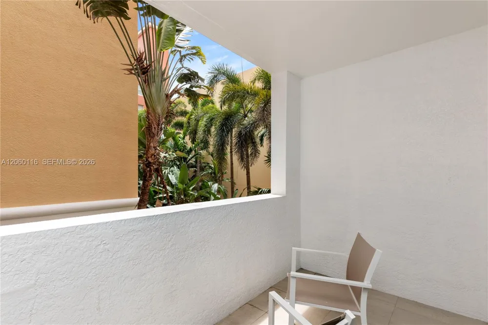 17150 Bay Rd #2320 Sunny Isles Beach, FL 33160