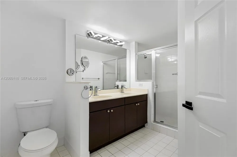17150 Bay Rd #2320 Sunny Isles Beach, FL 33160