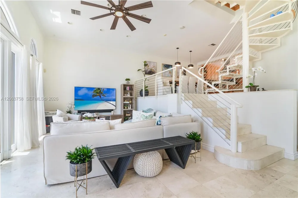 3972 NE 171st St North Miami Beach, FL 33160