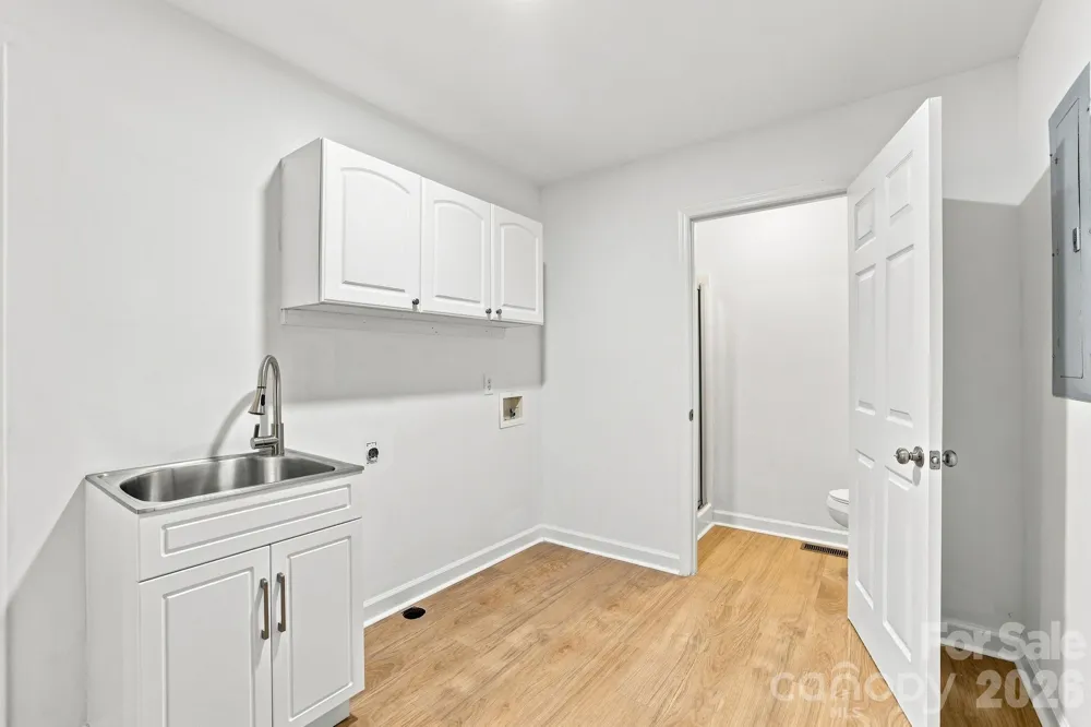 910 Little Brook Circle York, SC 29745