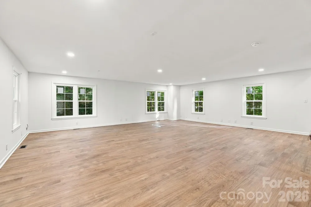 910 Little Brook Circle York, SC 29745