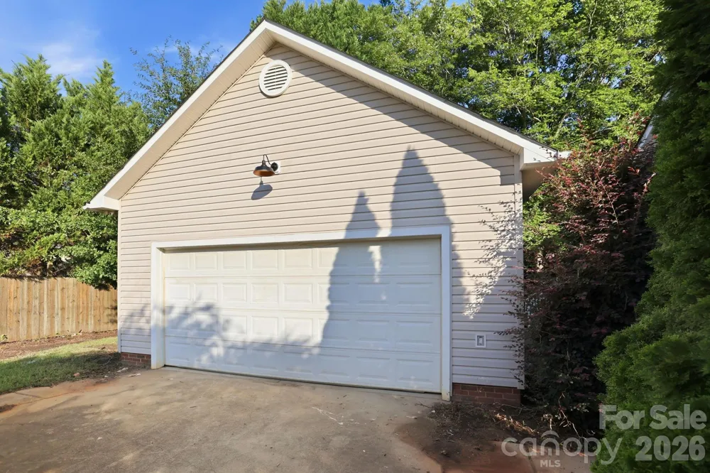910 Little Brook Circle York, SC 29745