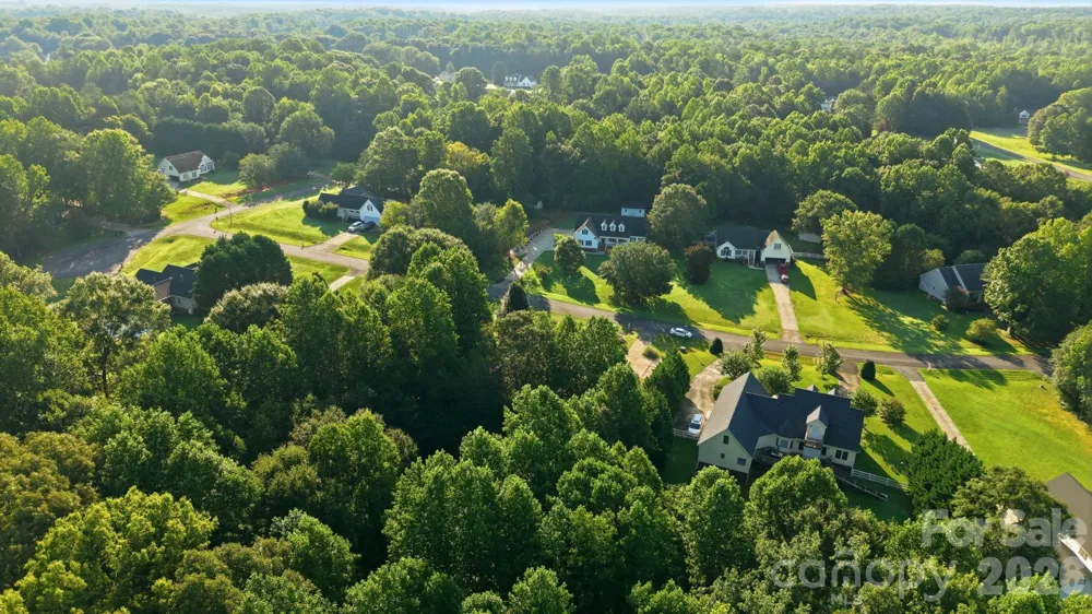 910 Little Brook Circle York, SC 29745