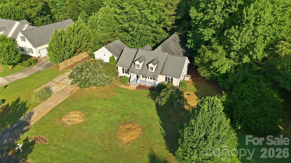 910 Little Brook Circle York, SC 29745