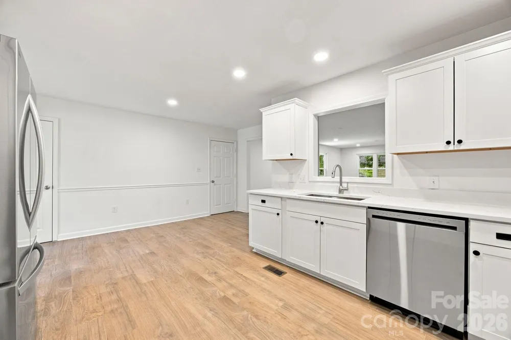 910 Little Brook Circle York, SC 29745