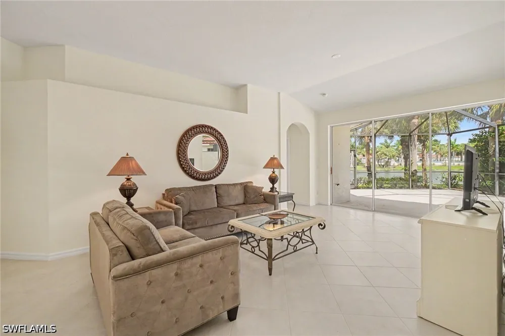 Cape Roman Road #102 Estero, FL 34135