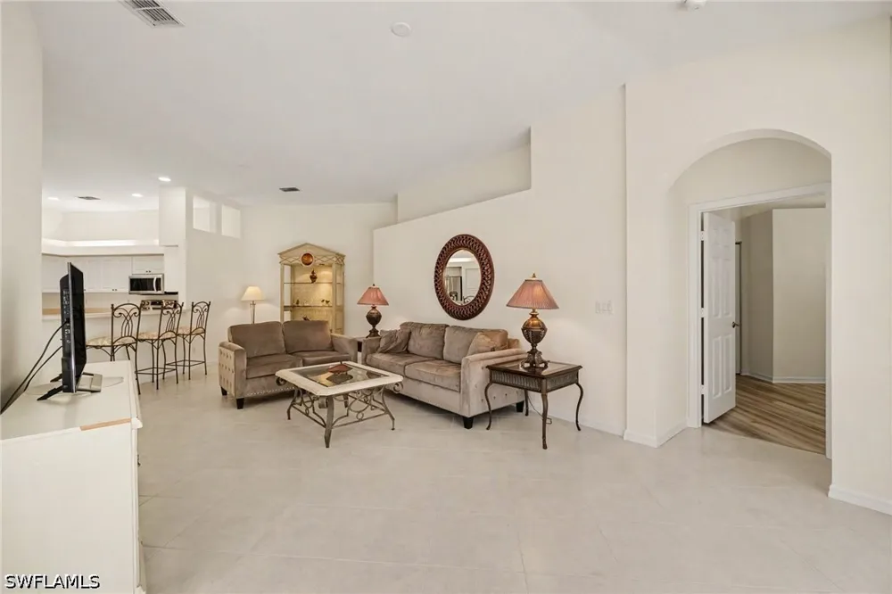 Cape Roman Road #102 Estero, FL 34135
