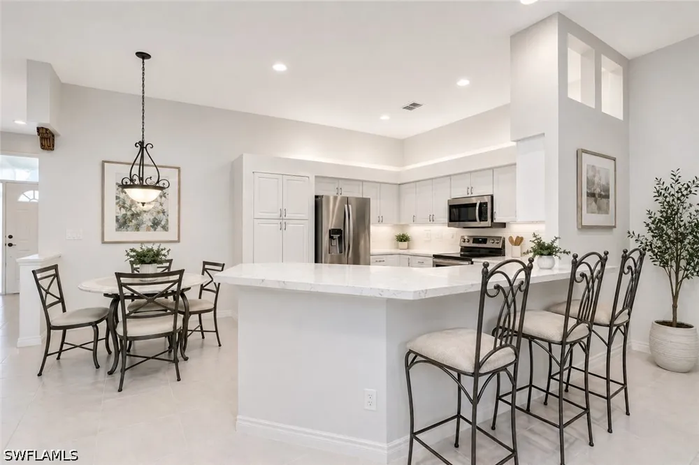 Cape Roman Road #102 Estero, FL 34135