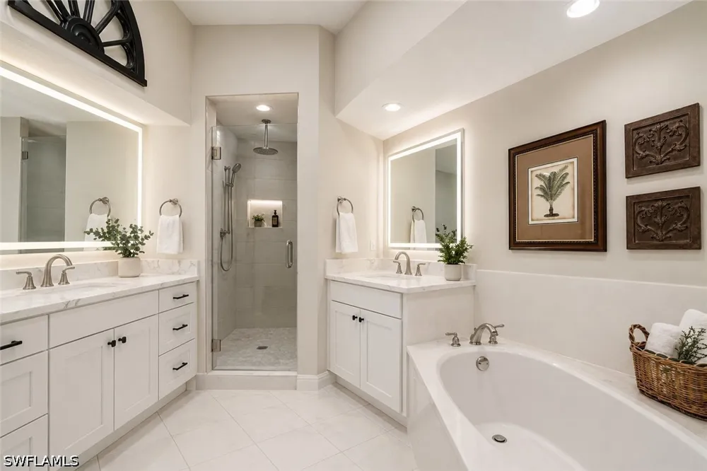 Cape Roman Road #102 Estero, FL 34135