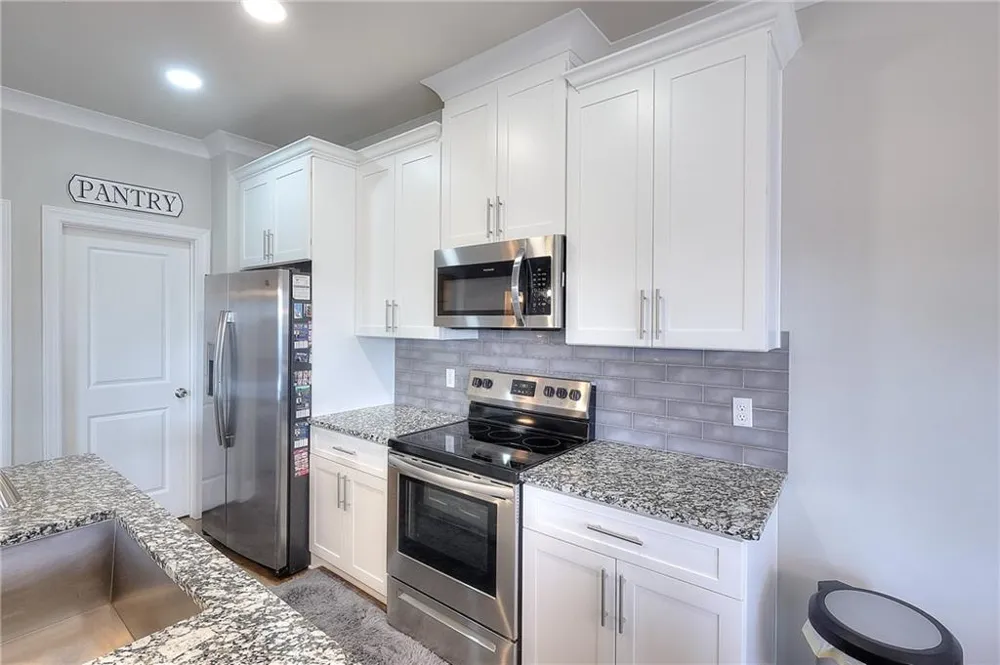 270 Village Brooks Drive Pendergrass, GA 30567