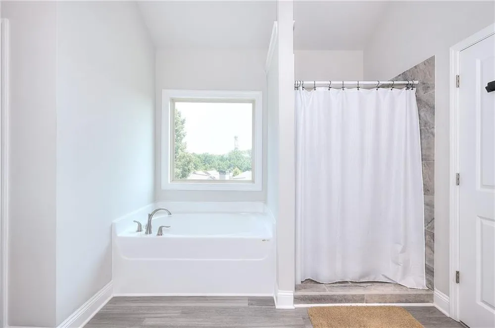 270 Village Brooks Drive Pendergrass, GA 30567
