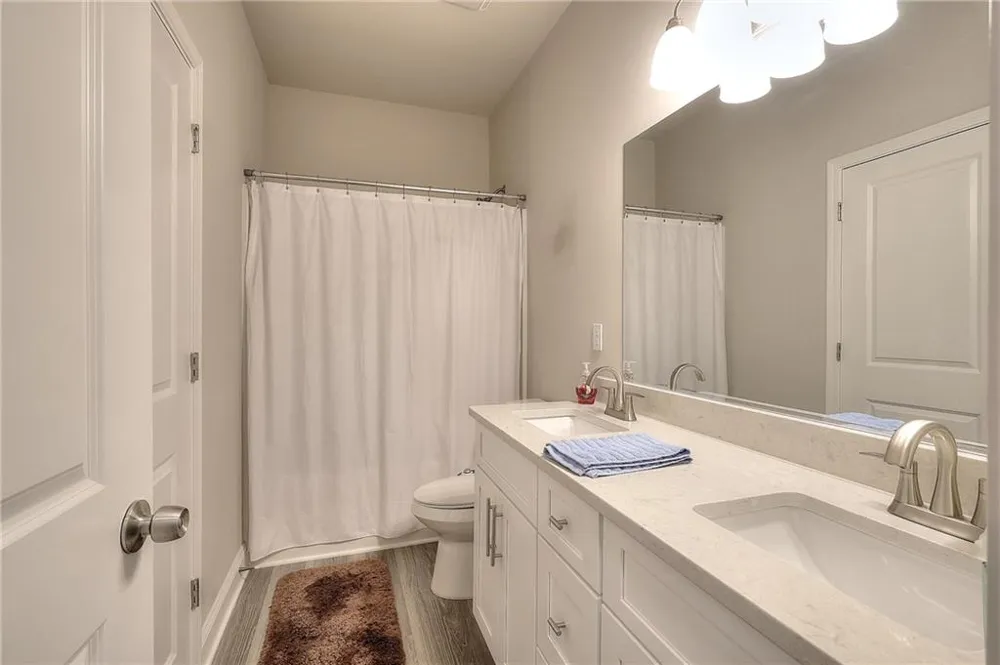 270 Village Brooks Drive Pendergrass, GA 30567
