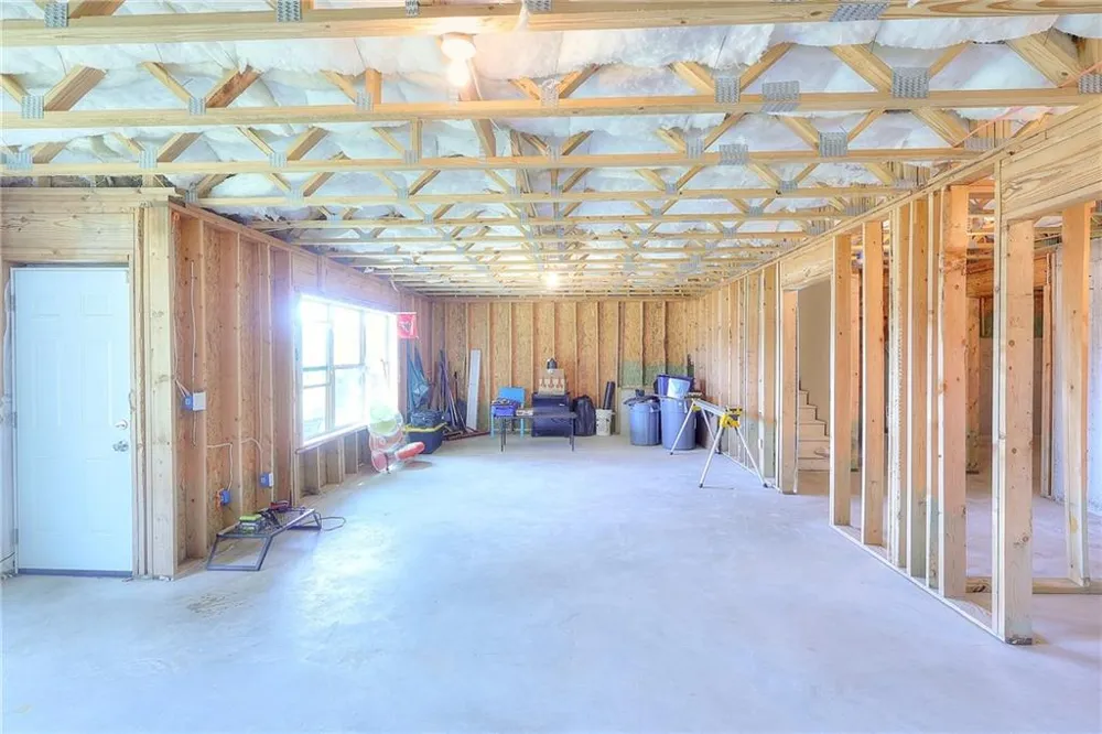 270 Village Brooks Drive Pendergrass, GA 30567