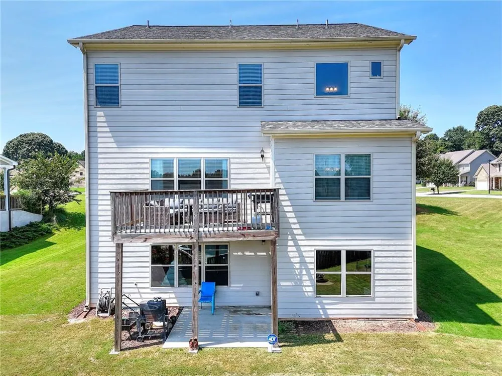 270 Village Brooks Drive Pendergrass, GA 30567