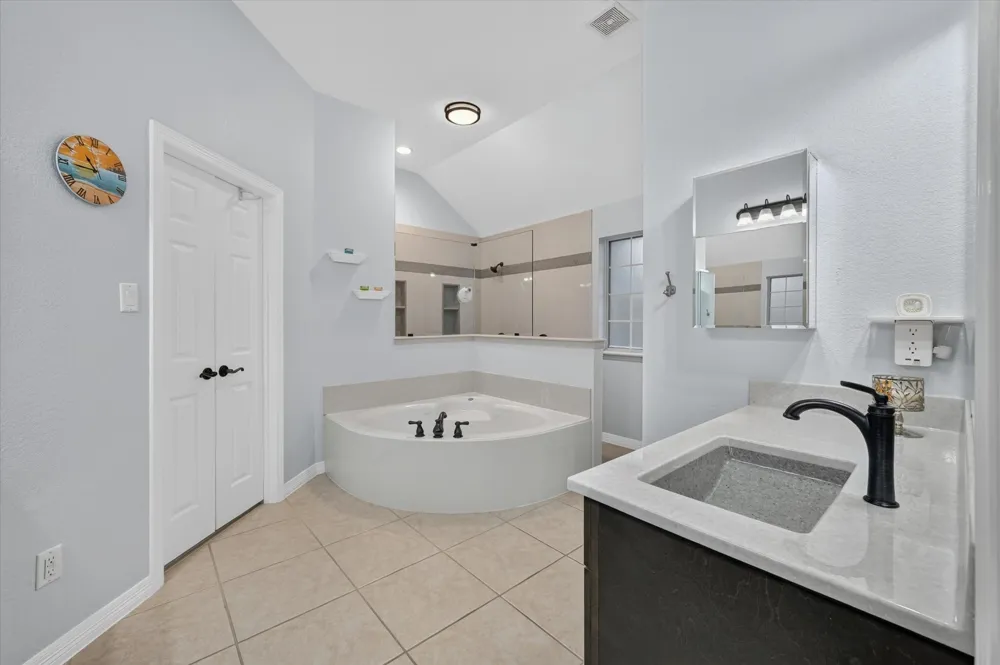 7915 Stone Ridge Drive Northlake, TX 76247