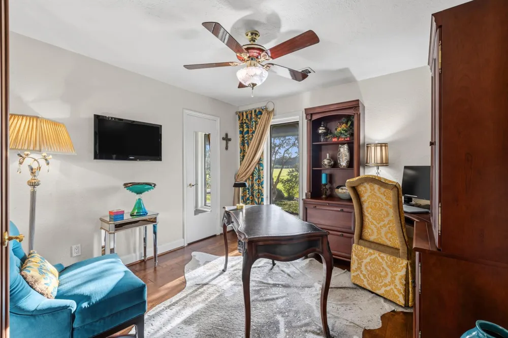 11212 Cedar Gully Road Beach City, TX 77523