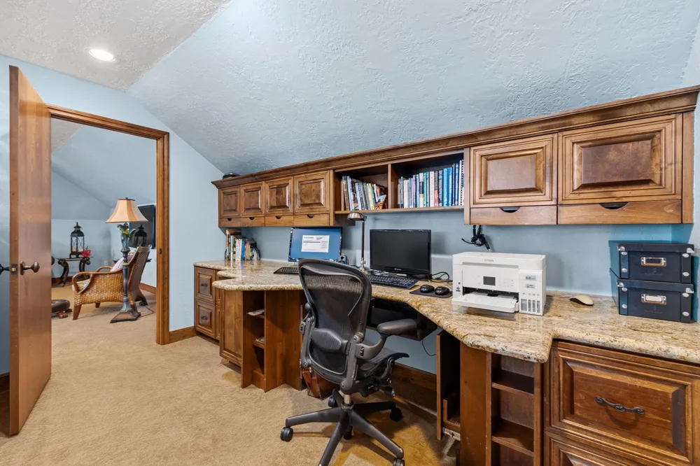 11212 Cedar Gully Road Beach City, TX 77523