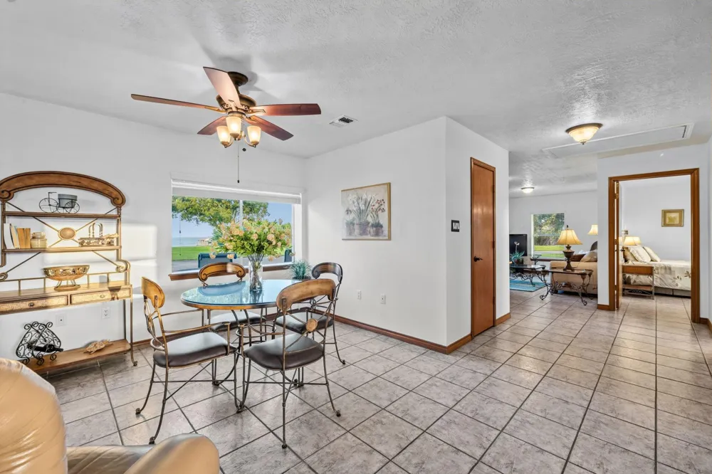 11212 Cedar Gully Road Beach City, TX 77523