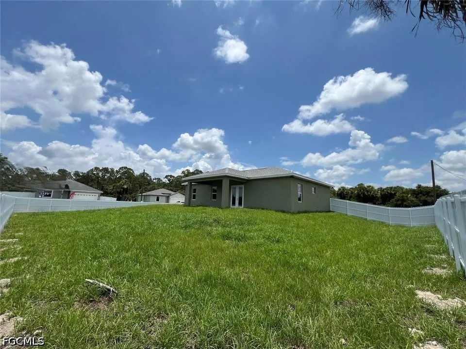 Leader Street Labelle, FL 33935