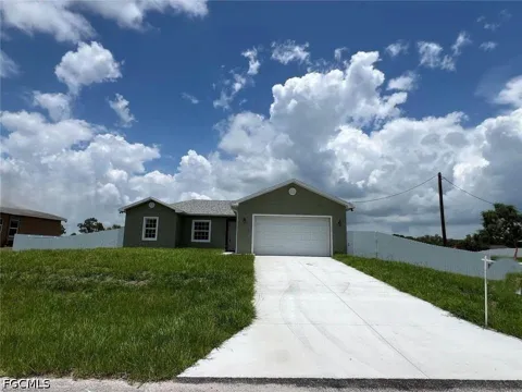 Leader Street