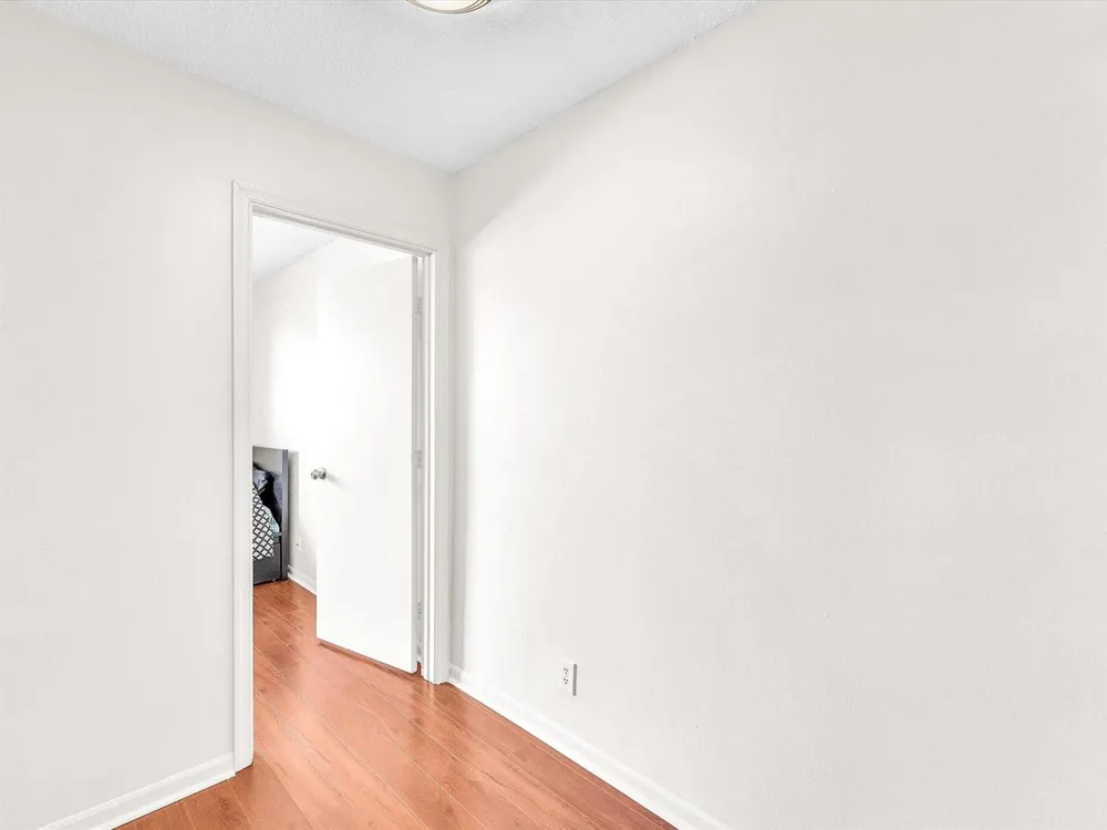 9850 NW 57TH Manor Coral Springs, FL 33076