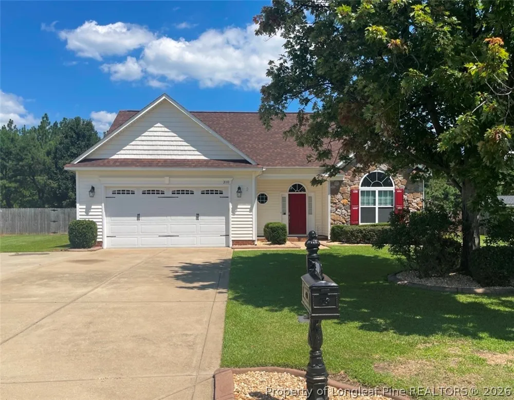 310 Oakridge Drive Raeford, NC 28376