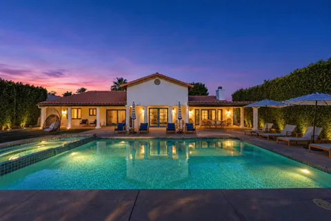 50700 Calle Paloma