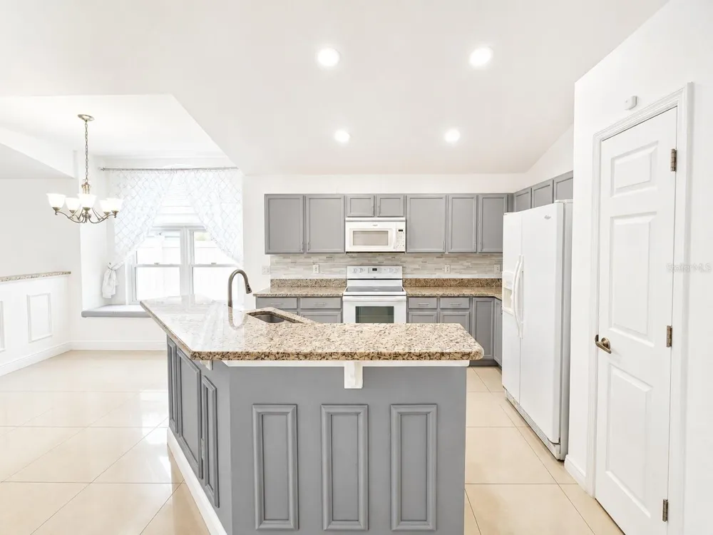 12786 MARIBOU CIRCLE Orlando, FL 32828