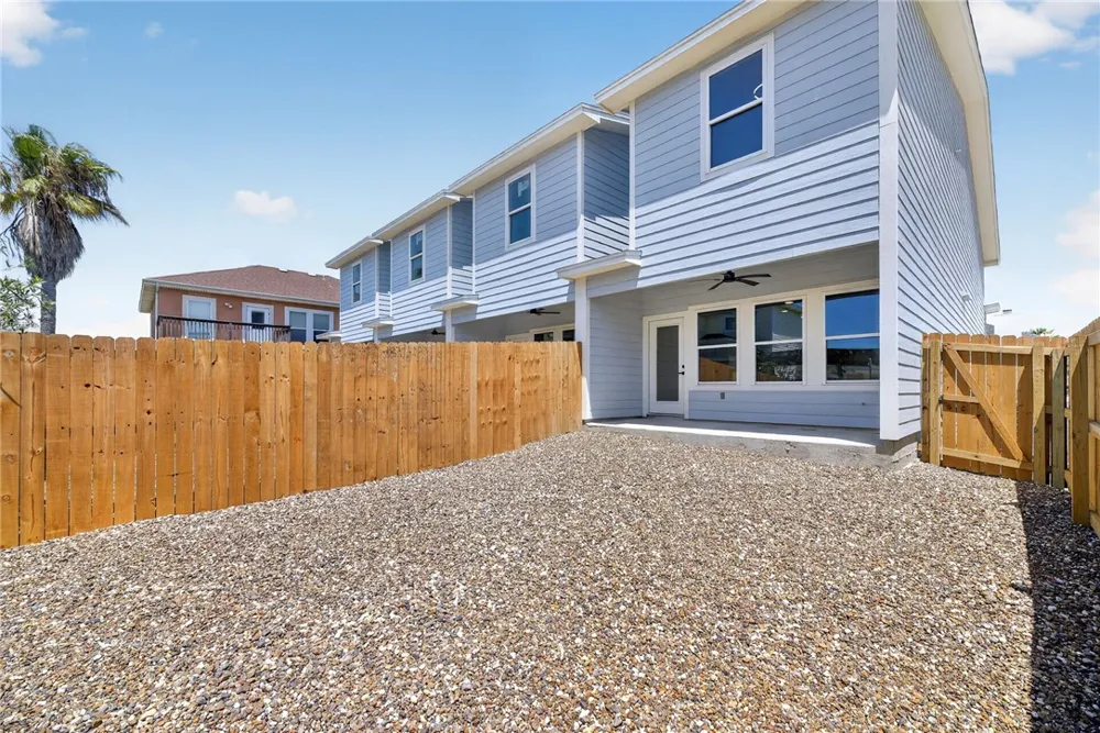13981 Ports O Call Drive Corpus Christi, TX 78418