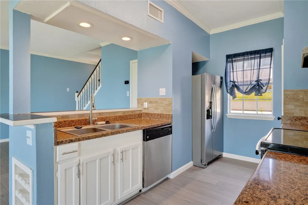 1001 W Bayview Boulevard #O Portland, TX 78374