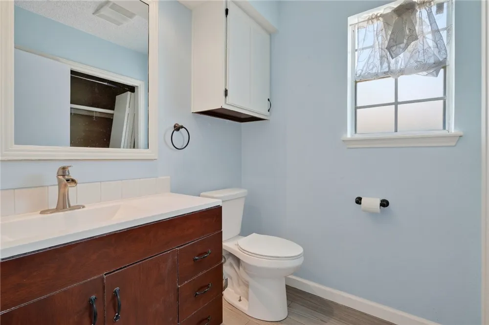 1001 W Bayview Boulevard #O Portland, TX 78374