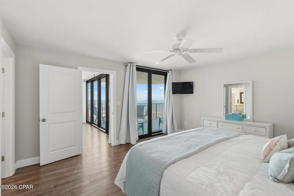 6201 Thomas Drive #702 Panama City, FL 32408