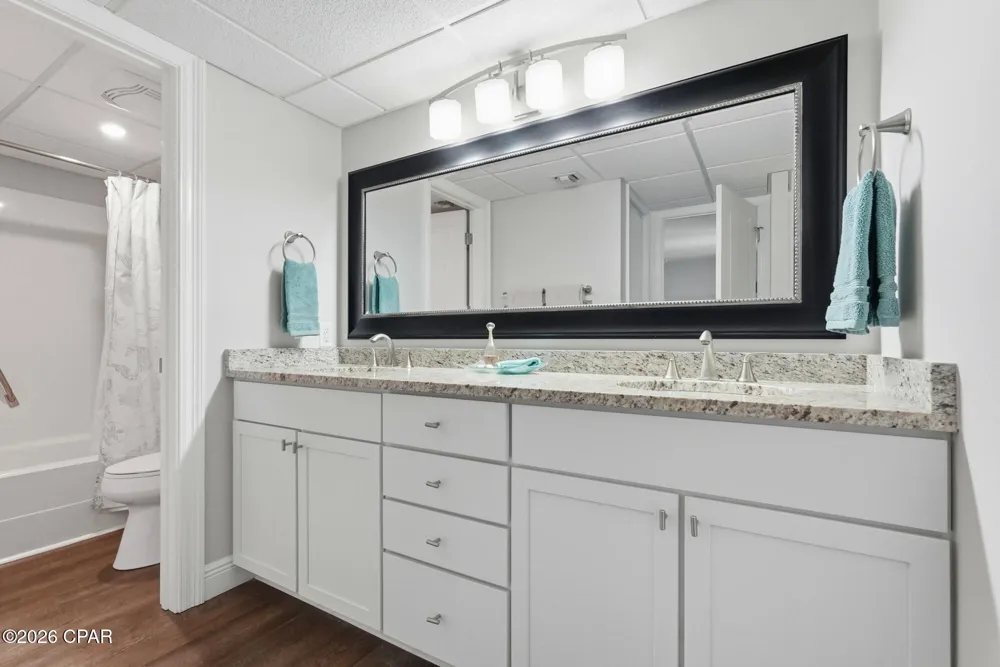 6201 Thomas Drive #702 Panama City, FL 32408