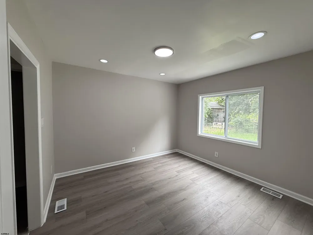 309 S 5th Street Millville, NJ 08332