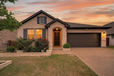 4004 Blue Stem Boulevard
