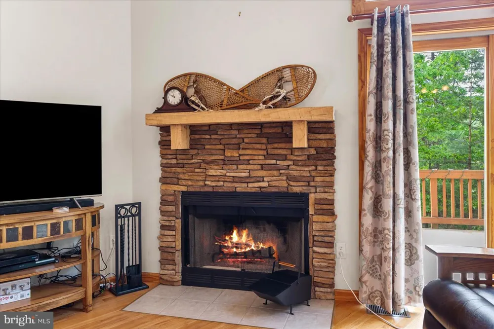 218 NELSON WAY Basye, VA 22810