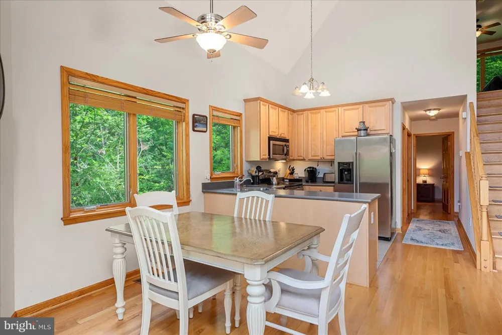 218 NELSON WAY Basye, VA 22810